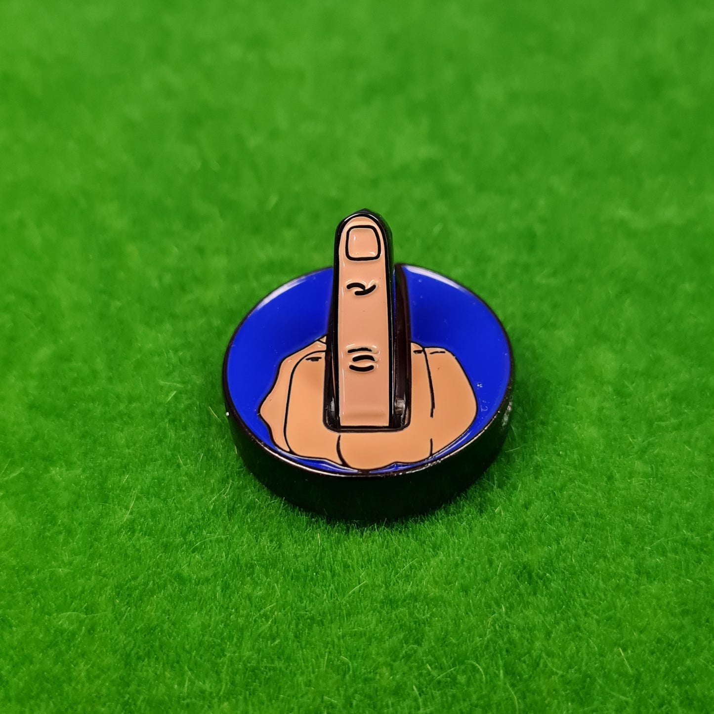 Funny Rude Middle Finger Theme Golf Ball Marker 5 Colours Diameter 25mm
